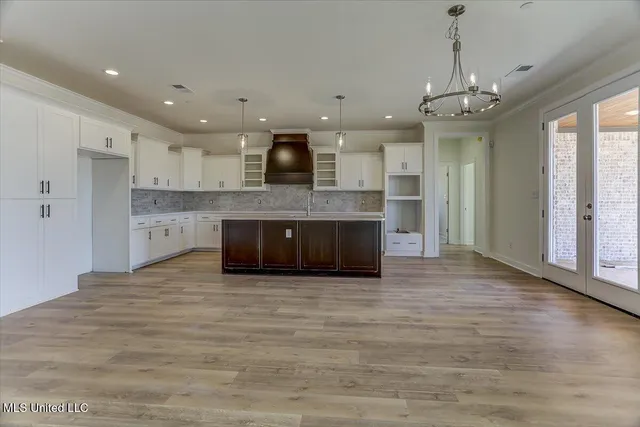 $623,750 | 1593 Tributary Drive, Hernando, MS 38632