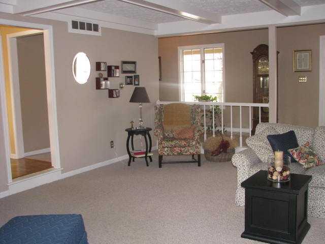 12730 Wembly Road Carmel, IN 46033 - Photo 9 of 12 Gallery Image 9