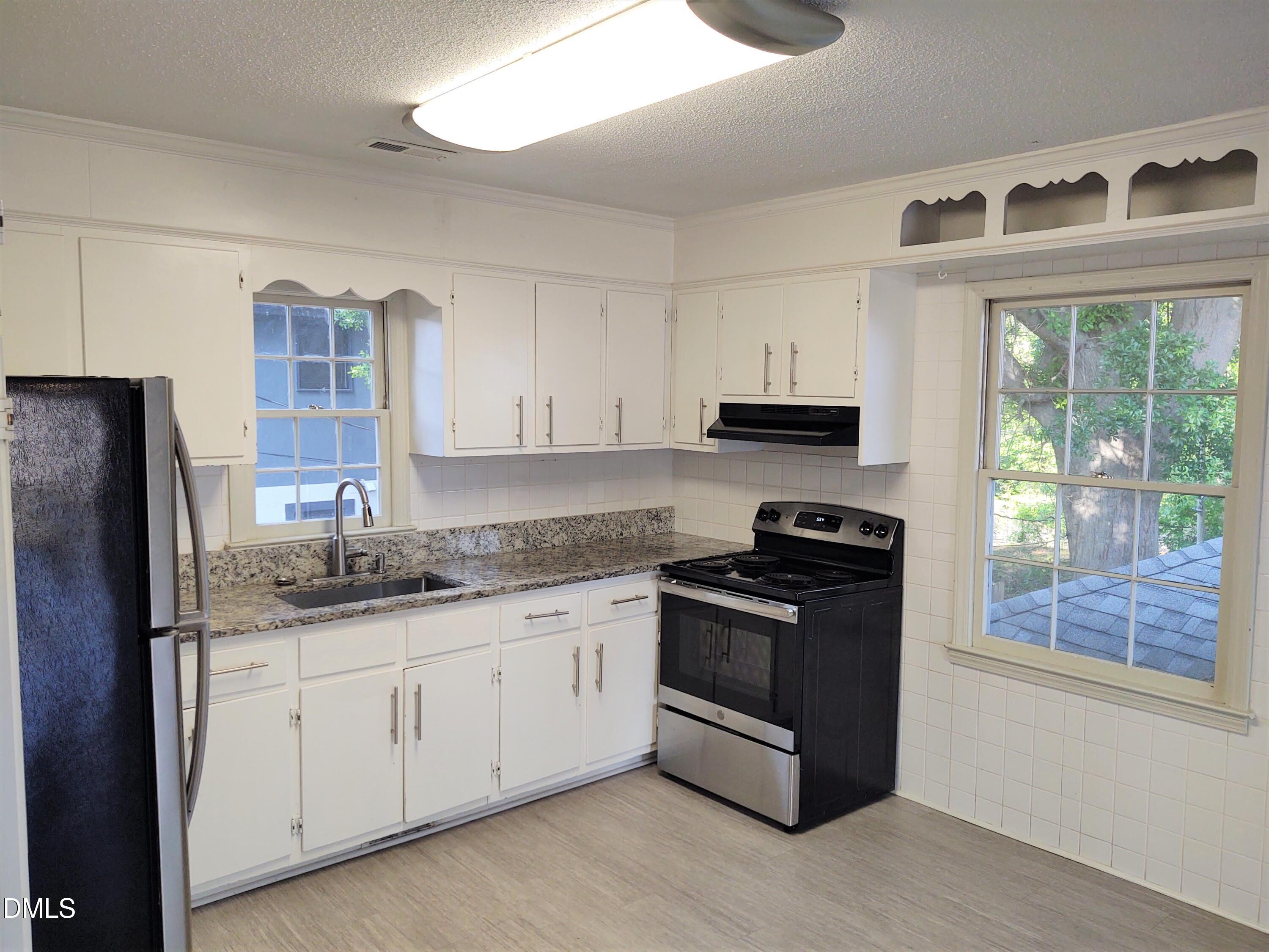 15 North Fisher Street, Unit B Raleigh, NC 27610 - Photo 4 of 10 2022 Kit-2
