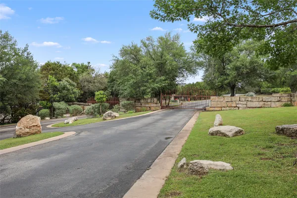 $1,399,999 | 17501 Navigation Lane, Lago Vista, TX 78645