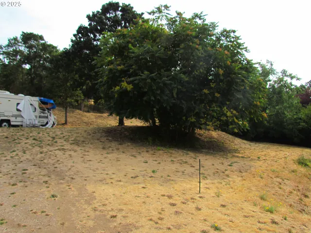 $354,500 | Lot Off Vine Street, White Salmon, WA 98672