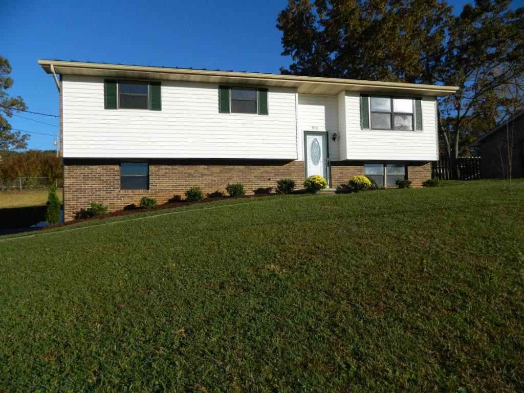 930 Ragle Street Church Hill, TN 37642 - Photo 1 of 20 Welcome Home