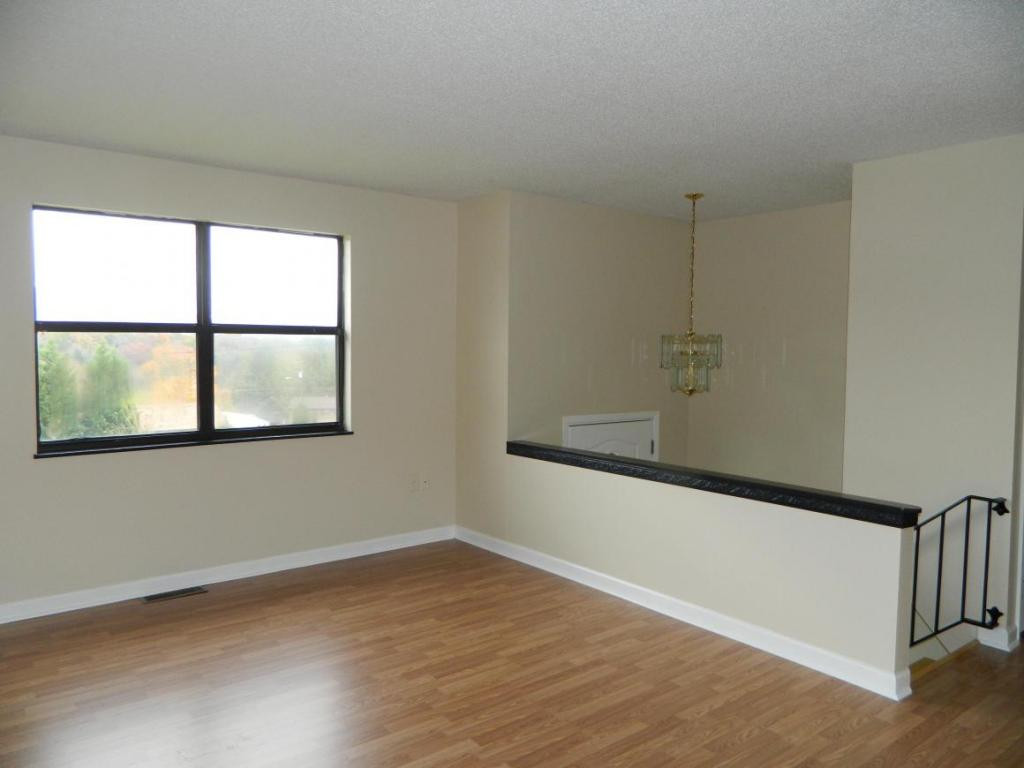 930 Ragle Street Church Hill, TN 37642 - Photo 2 of 20 Living Room