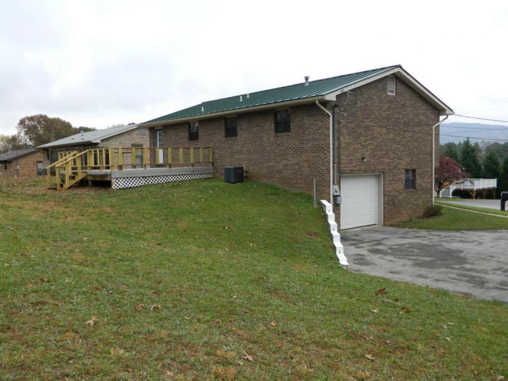 930 Ragle Street Church Hill, TN 37642 - Photo 19 of 20 Rear View