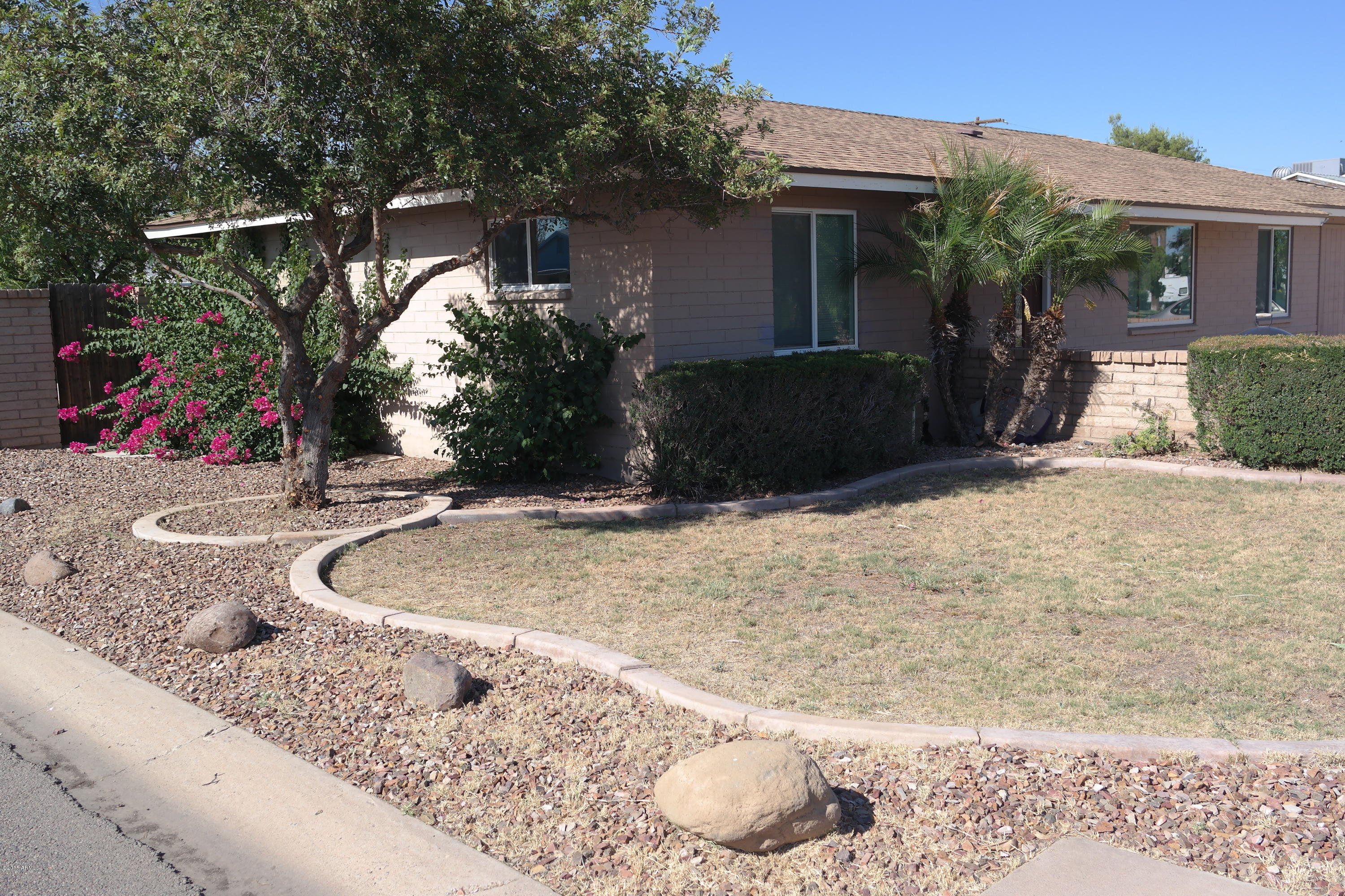 2346 West Cheery Lynn Road Phoenix, AZ 85015 - Photo 6 of 29 Gallery Image 6