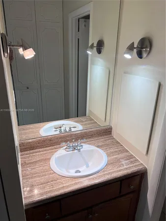 $1,399 | 3740 Inverrary Drive, Unit 2N, Lauderhill, FL 33319