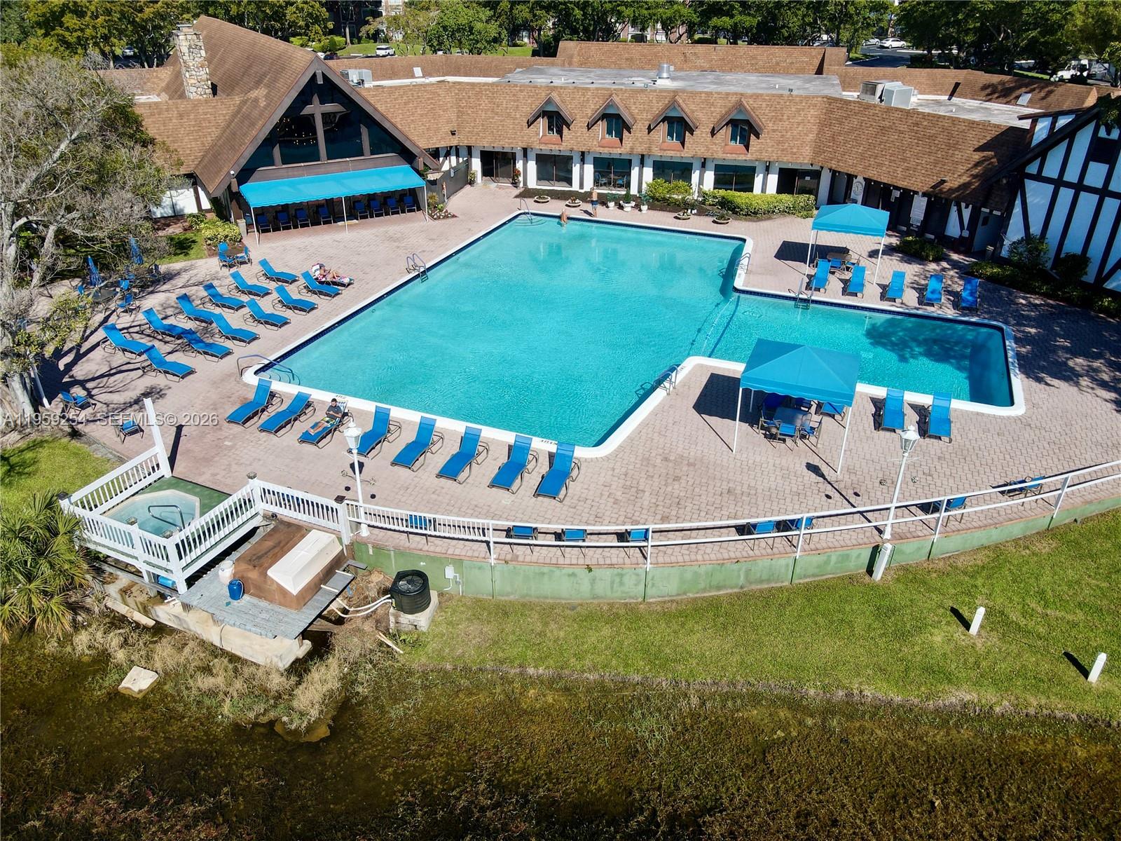 3740 Inverrary Drive, Unit 2N Lauderhill, FL 33319 - Photo 15 of 32