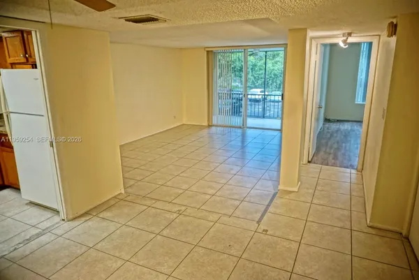 $1,399 | 3740 Inverrary Drive, Unit 2N, Lauderhill, FL 33319