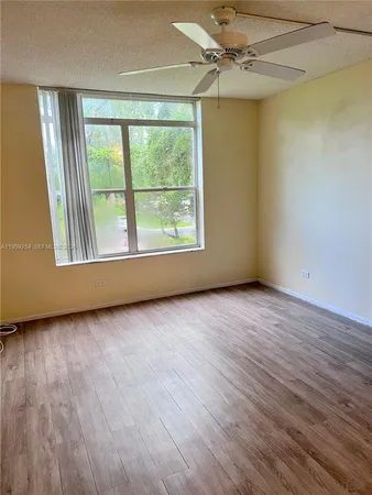 $1,399 | 3740 Inverrary Drive, Unit 2N, Lauderhill, FL 33319