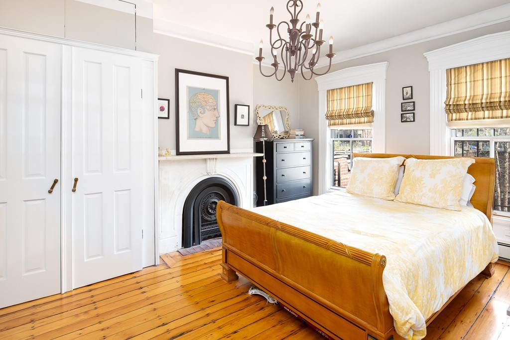 201 West Springfield Street, Unit 1 Boston, MA 02118 - Photo 3 of 14 Gallery Image 3