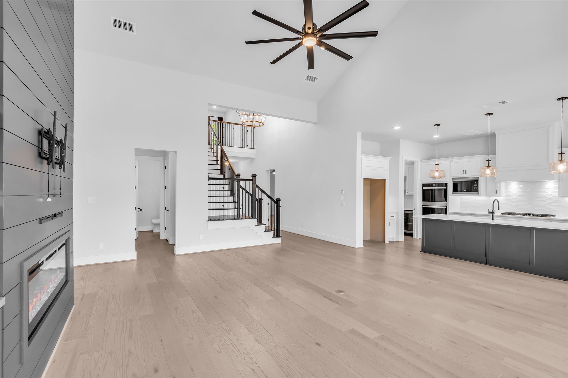 4708 Lorelai Lane Spring, TX 77386 - Photo 8 of 42