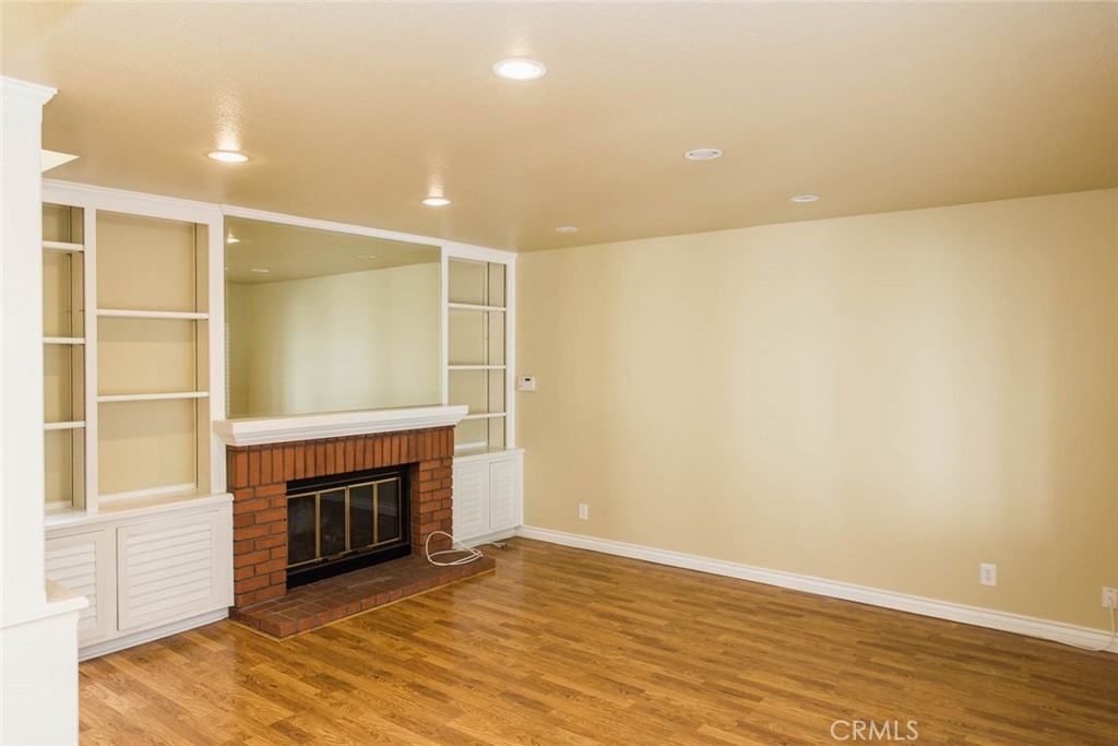 25 Filare Irvine, CA 92620 - Photo 6 of 42