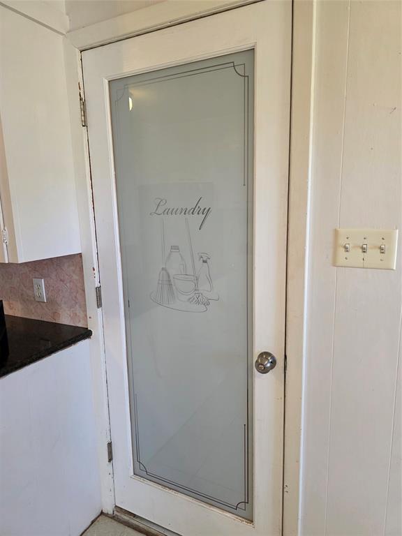 103 North Magnolia Street Plain Dealing, LA 71064 - Photo 12 of 26 Detailed view of backsplash