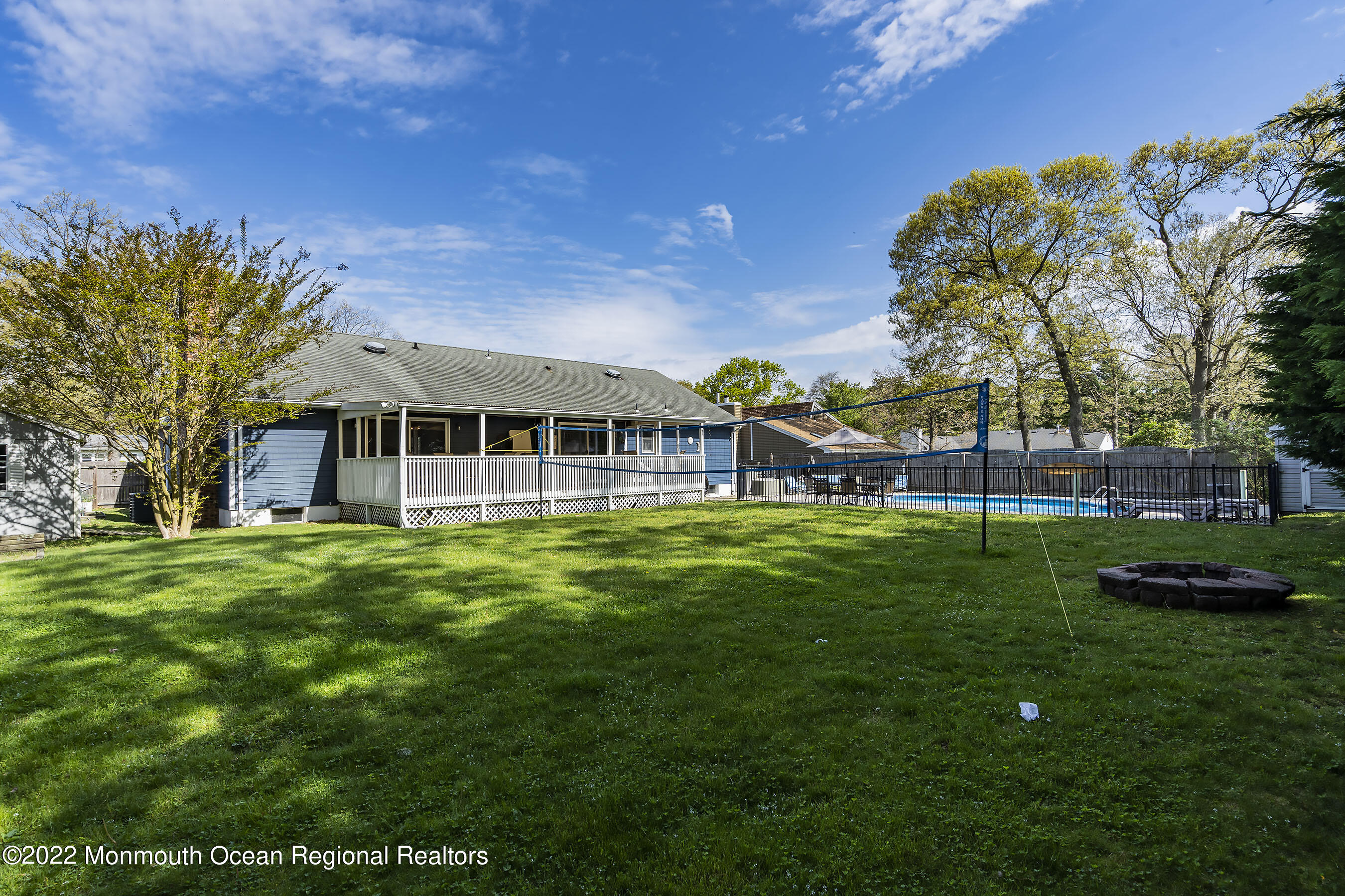 9 Lawrence Drive Brick, NJ 08724 - Photo 31 of 39 RearLeft