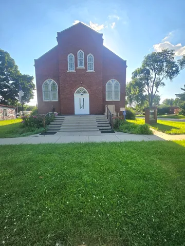 $75,900 | 201 South College Street, Lincoln, IL 62656