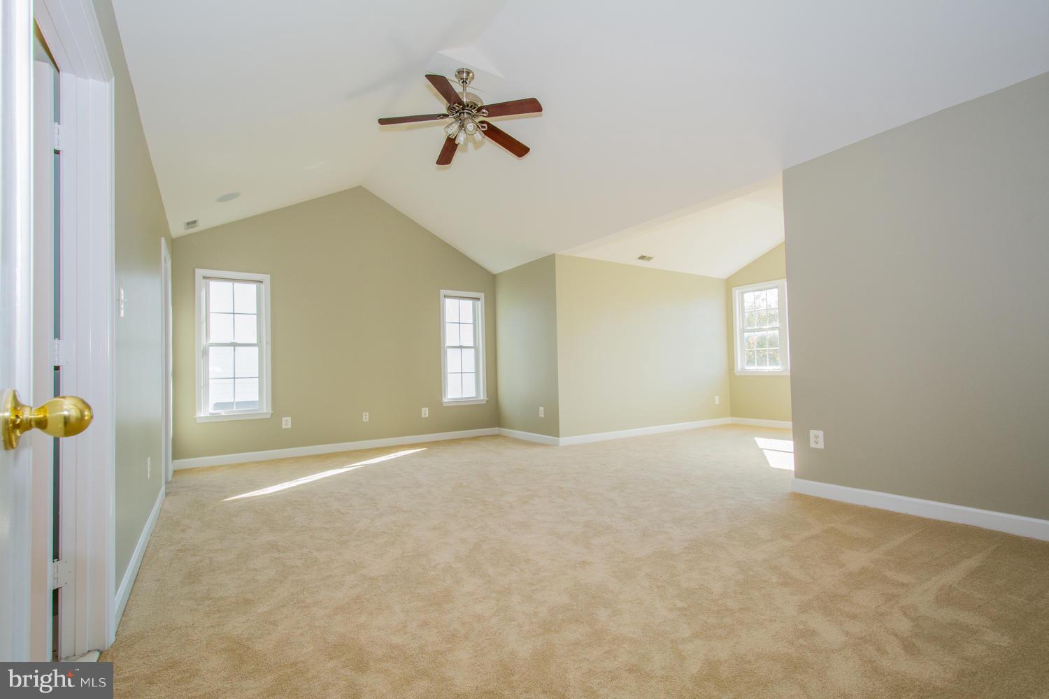 5986 Calvert Way Eldersburg, MD 21784 - Photo 22 of 40 a view of an empty room with a window