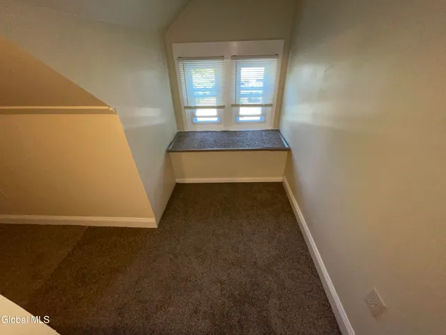 $499,900 | 7-9 Snowden Avenue, Bethlehem, NY 12054