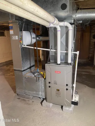 $499,900 | 7-9 Snowden Avenue, Bethlehem, NY 12054