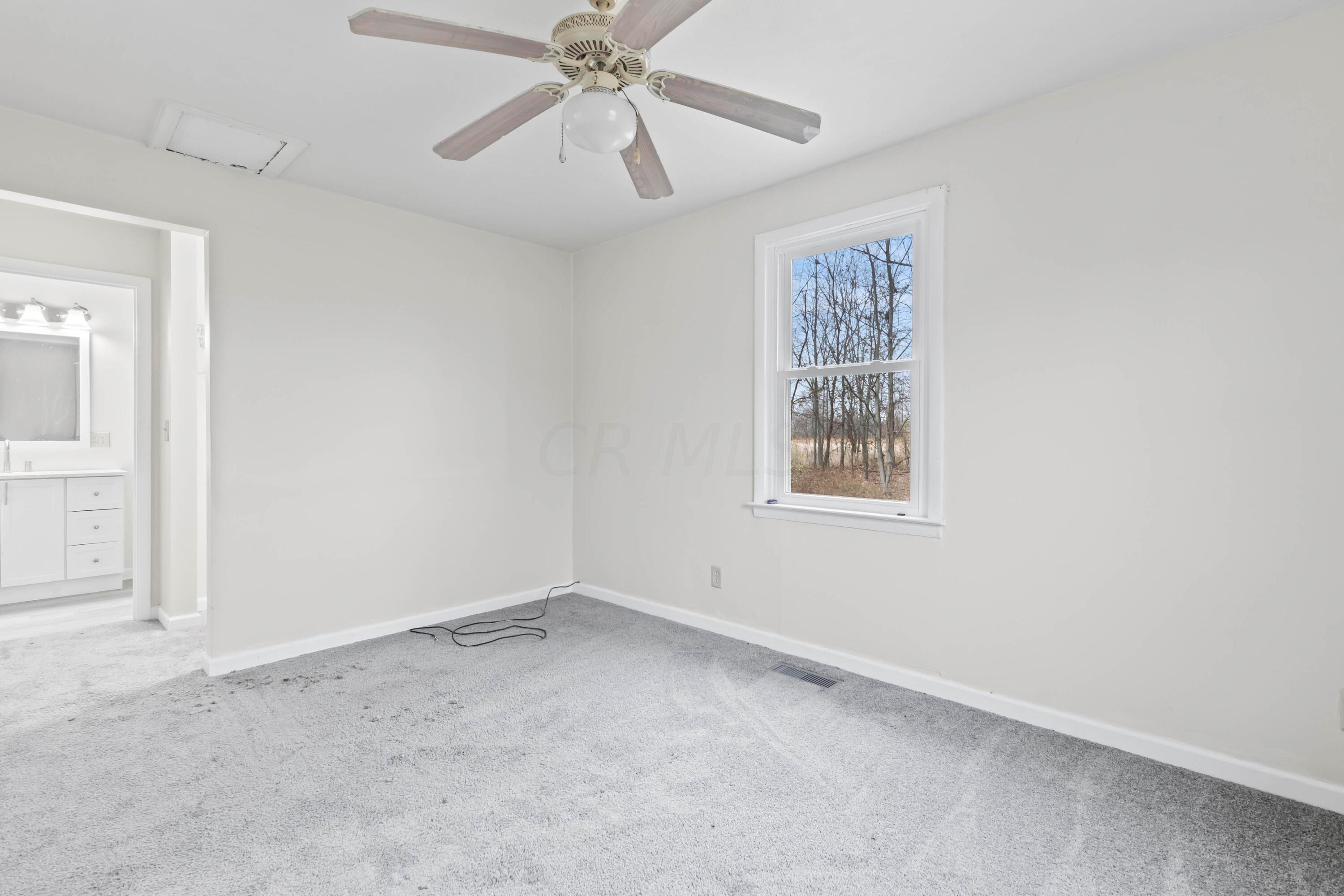 13784 Cleveland Road Southwest Pataskala, OH 43062 - Photo 13 of 36 13. Primary BR
