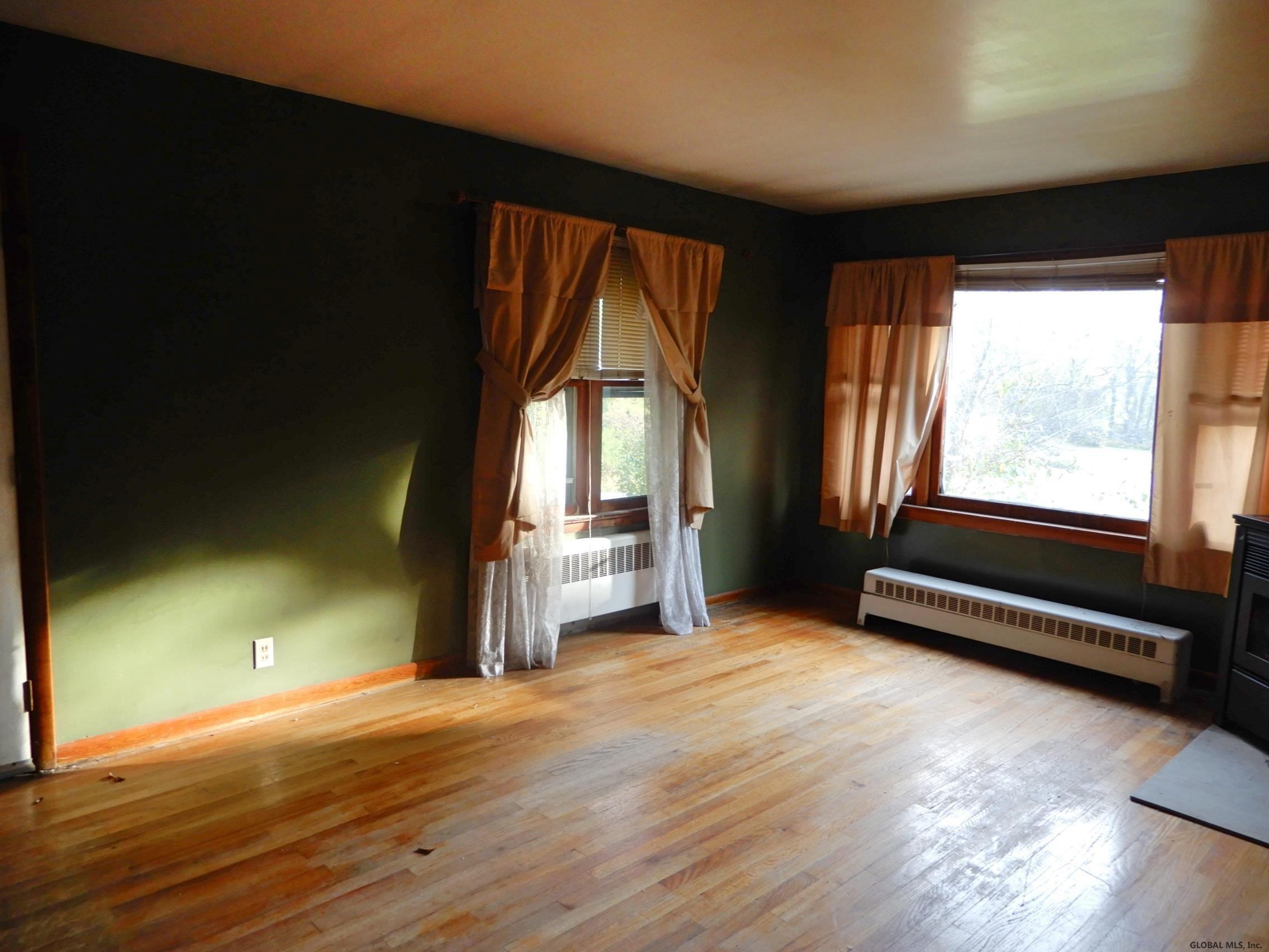 107 Haughney Road Troy, NY 12182 - Photo 3 of 15 Photo 3