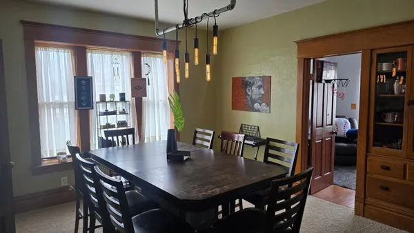 $139,900 | 842 South Prairie Avenue, Fairmont, MN 56031