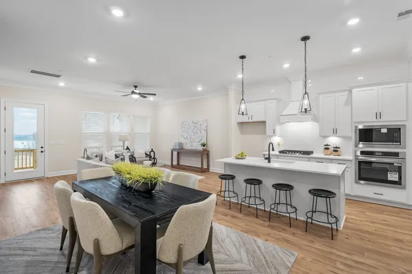 $674,990 | 460 Buckwood Avenue West, Thompson's Station, TN 37179