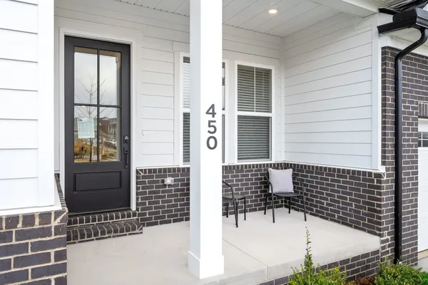 $674,990 | 460 Buckwood Avenue West, Thompson's Station, TN 37179