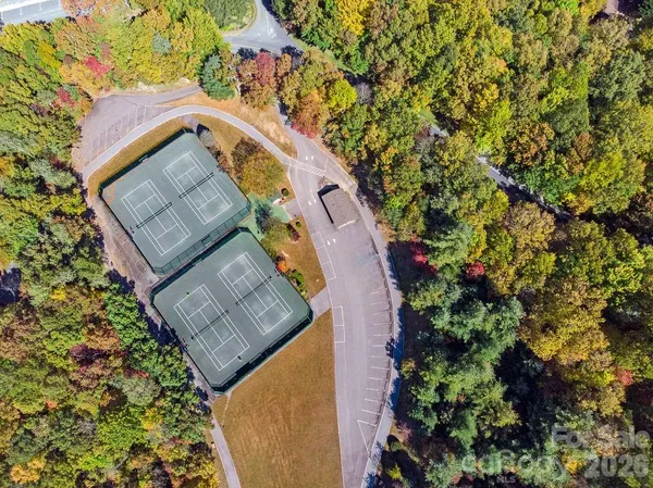 $475,000 | 416 Kanasgowa Drive, Brevard, NC 28712