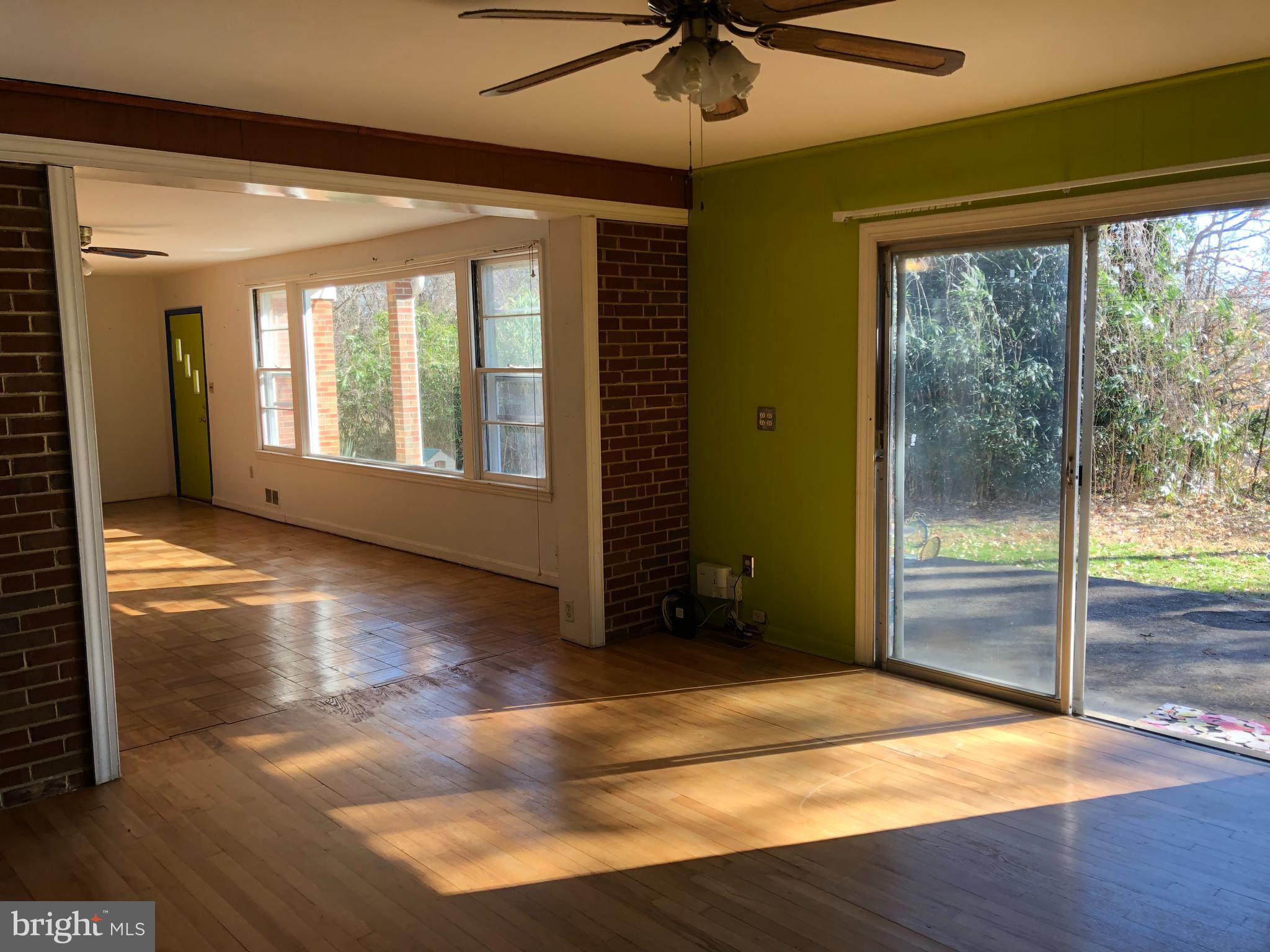 1610 Lee Road Fort Washington, MD 20744 - Photo 16 of 57 Dining open to patio and living area