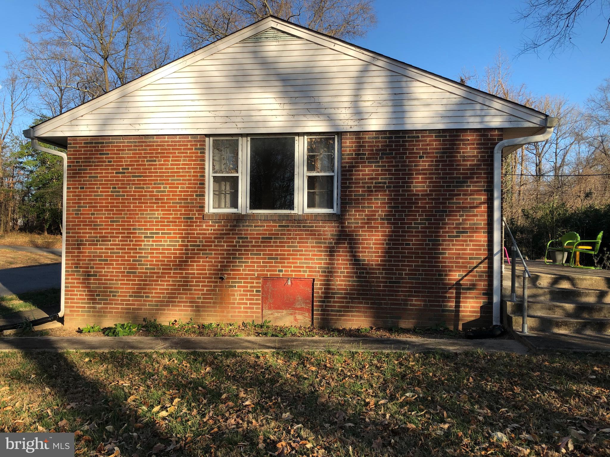 1610 Lee Road Fort Washington, MD 20744 - Photo 7 of 57 Side view