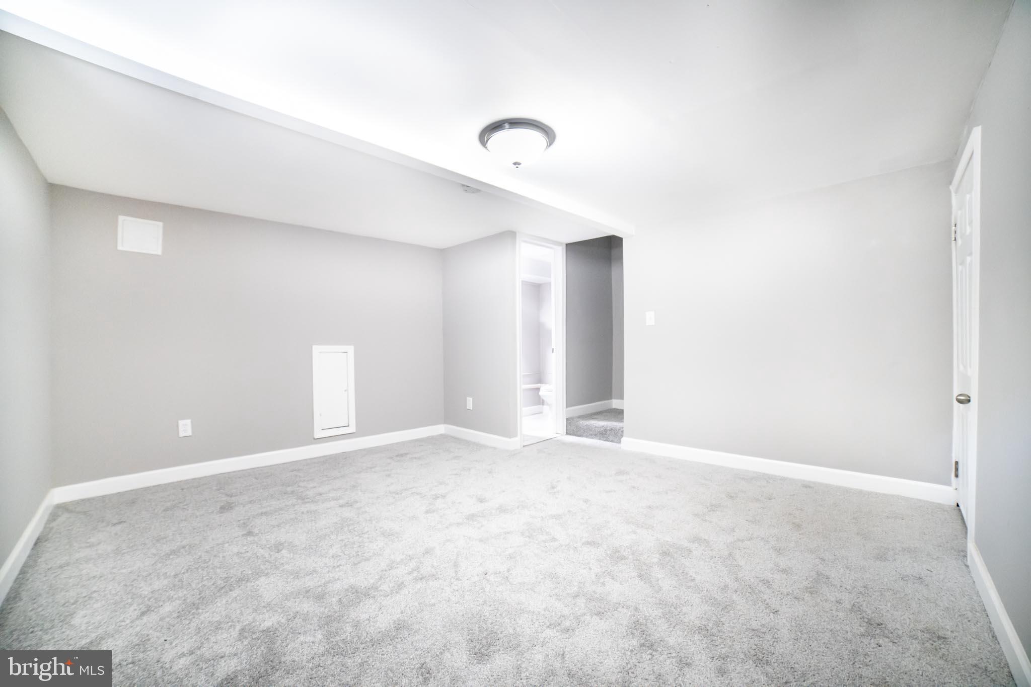 427 South Wickham Road Baltimore, MD 21229 - Photo 19 of 26