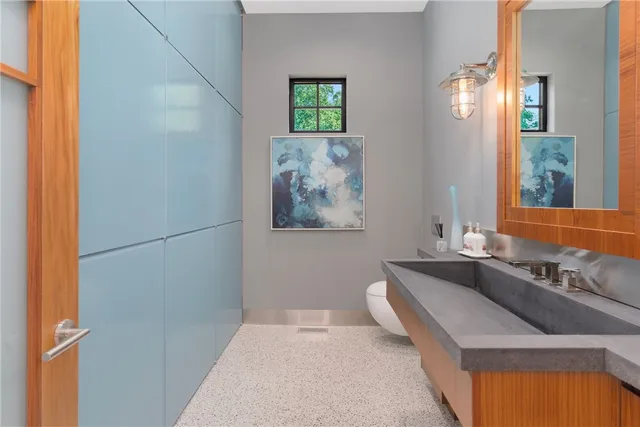 $6,995,000 | 82 Nonquit Lane, Tiverton, RI 02878