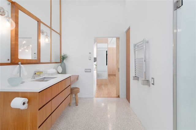 $6,995,000 | 82 Nonquit Lane, Tiverton, RI 02878