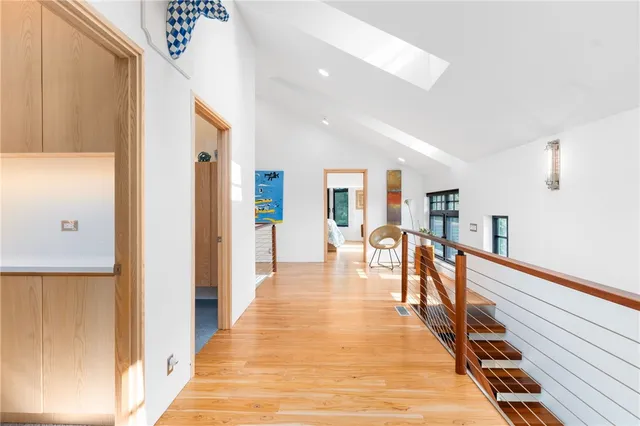 $6,995,000 | 82 Nonquit Lane, Tiverton, RI 02878