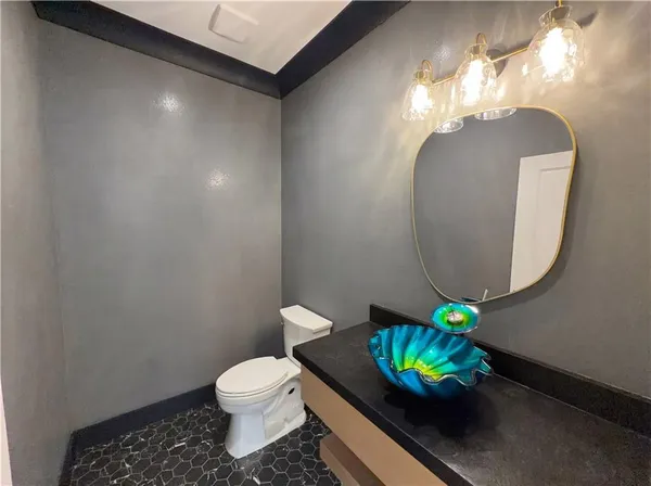 $1,450,000 | 3903 Indian Shoals Road Southeast, Bethlehem, GA 30620