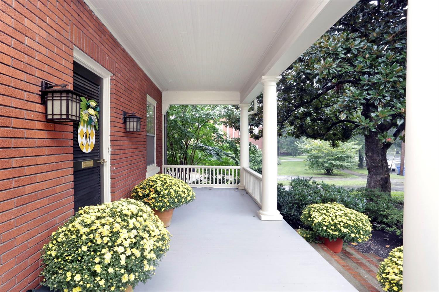 1230 Fincastle Road Lexington, KY 40502 - Photo 3 of 35 Photo 3