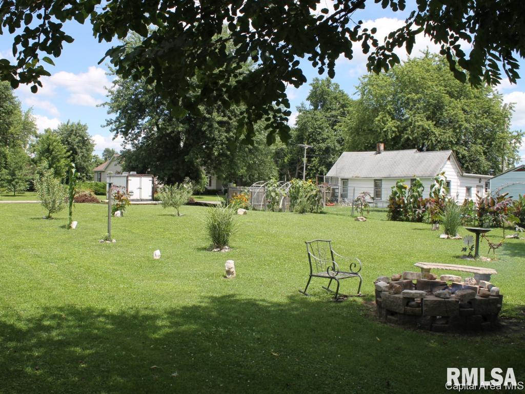 2036 East Cedar Street Springfield, IL 62703 - Photo 25 of 25 Gallery Image 25