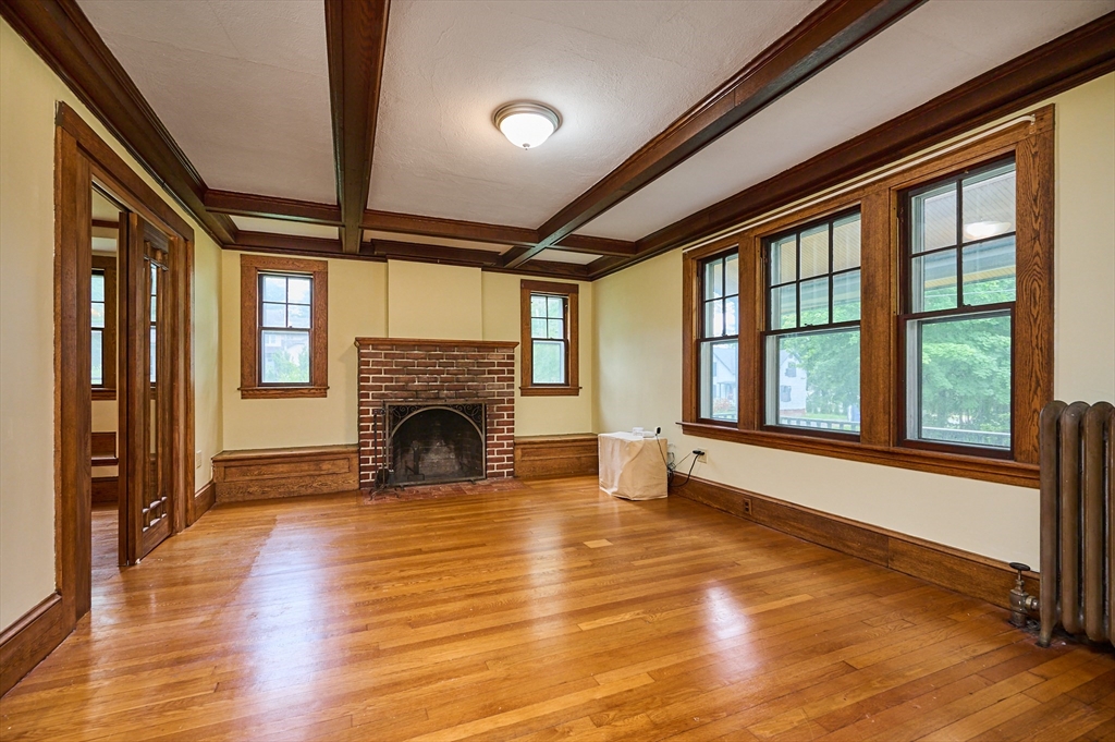 9 McClure Street Amherst, MA 01002 - Photo 6 of 32