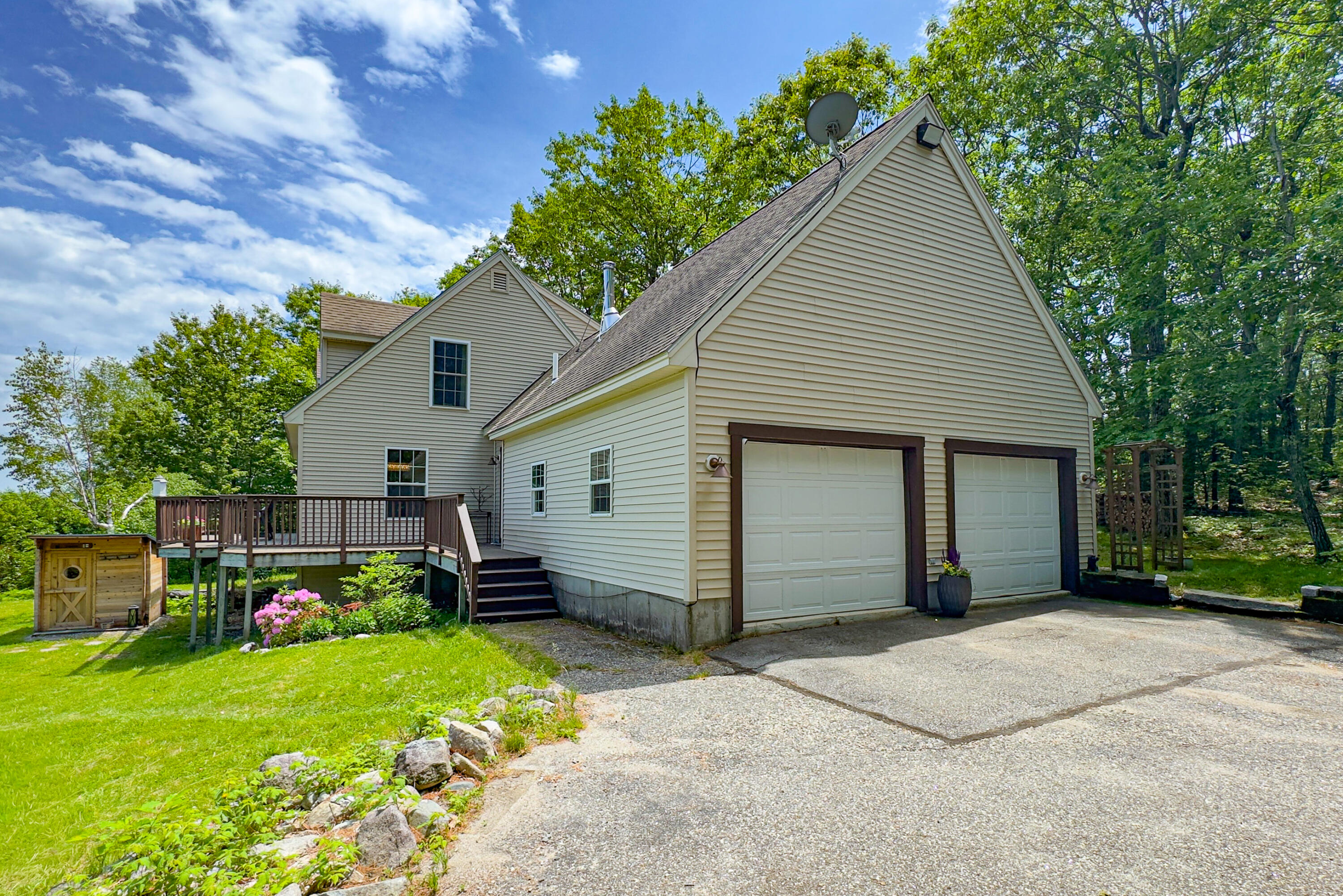 139 Bear Trap Road Bridgton, ME 04009 - Photo 2 of 97 139 bear trap road-98