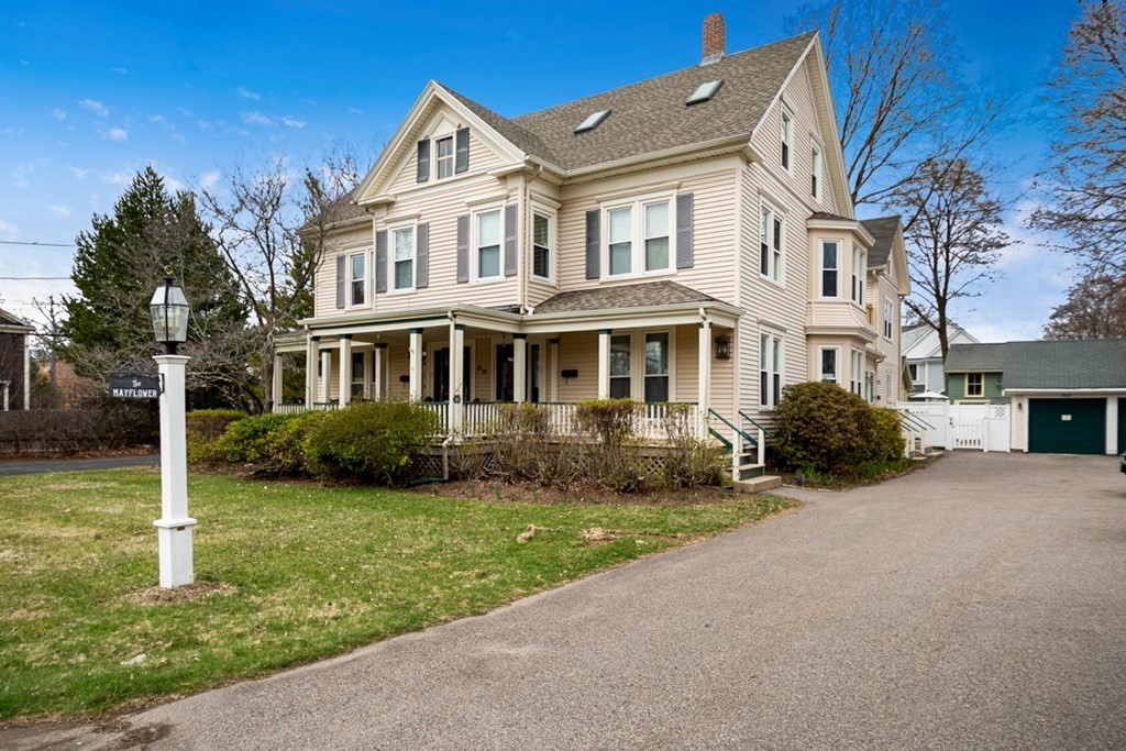 89 May Street, Unit 3 Needham, MA 02492 - Photo 2 of 10 Gallery Image 2