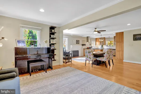 $1,389,000 | 2000 North George Mason Drive, Arlington, VA 22205