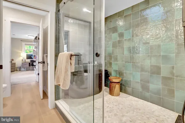 $1,425,000 | 2000 North George Mason Drive, Arlington, VA 22205