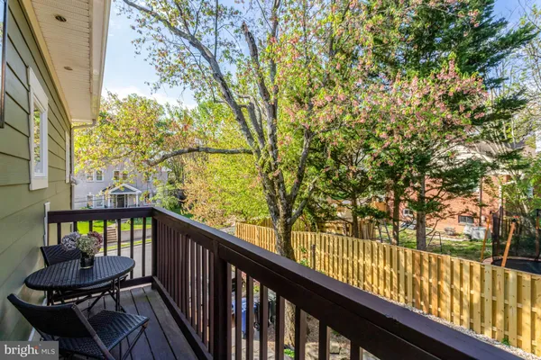 $1,425,000 | 2000 North George Mason Drive, Arlington, VA 22205
