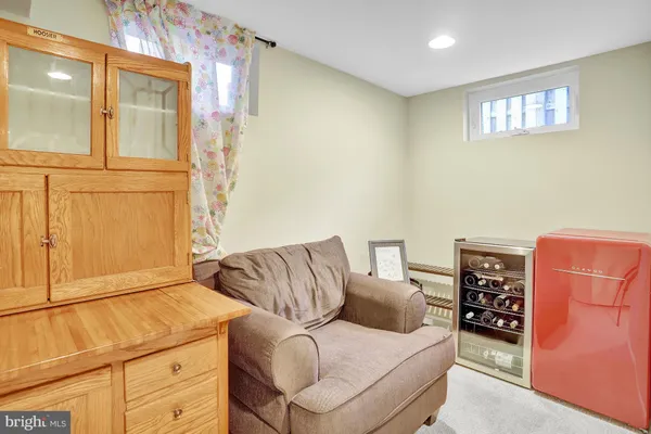 $1,425,000 | 2000 North George Mason Drive, Arlington, VA 22205
