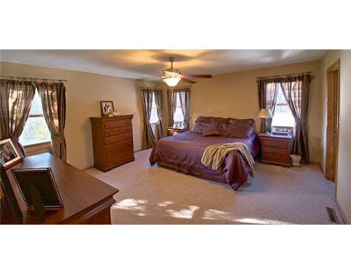 20153 Whitmer Road South Bend, IN 46614 - Photo 6 of 12 Gallery Image 6