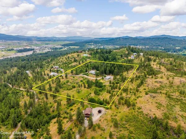 $1,799,999 | 10324 North Payment Peak Road, Post Falls, ID 83854