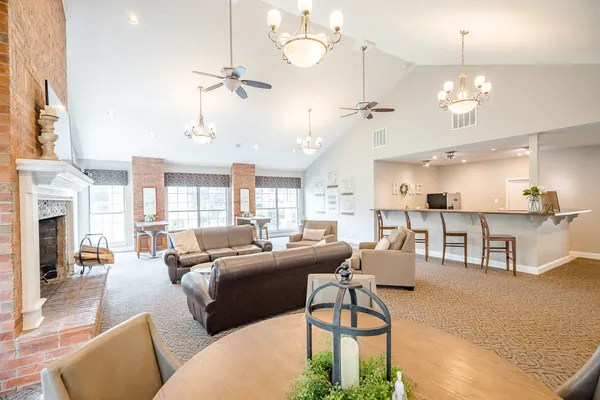 $1,760 | 1411 Johnson Drive, Unit 1326, Buffalo Grove, IL 60089