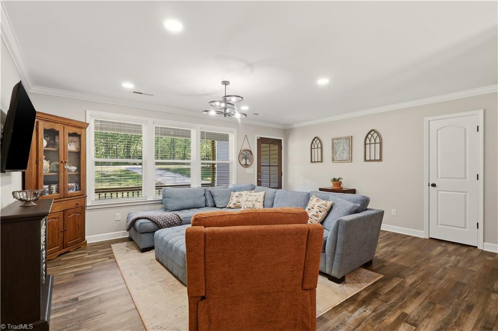 6569 Mt Lebanon Road Troy, NC 27371 - Photo 6 of 37