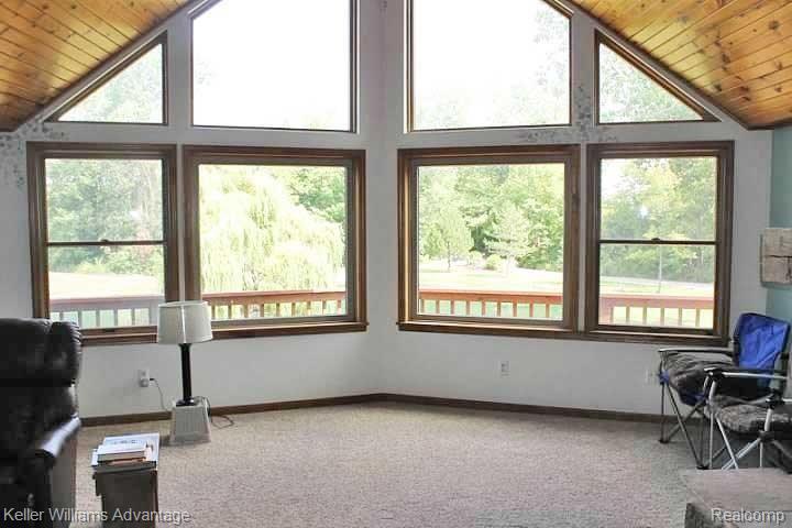 6097 Stout Road Carleton, MI 48117 - Photo 20 of 36 Great Room 3 UL.jpg