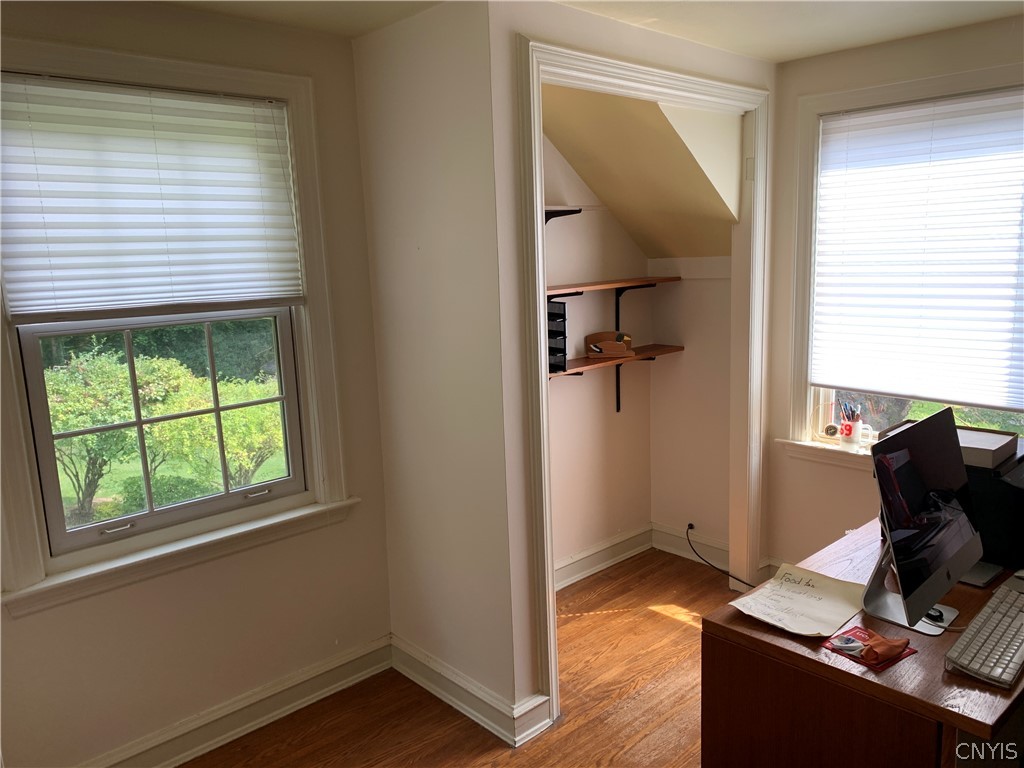 215 Dewitt Road Syracuse, NY 13214 - Photo 36 of 49 Opposite side of the second bedroom with plenty of